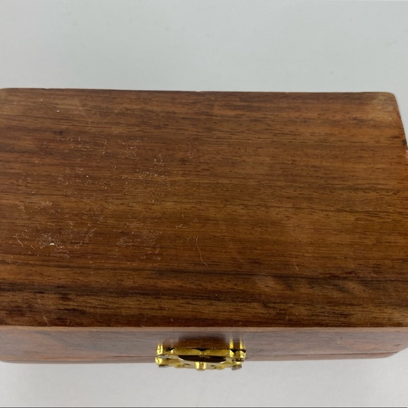 Small Wood and Brass box - Picture 5 of 6
